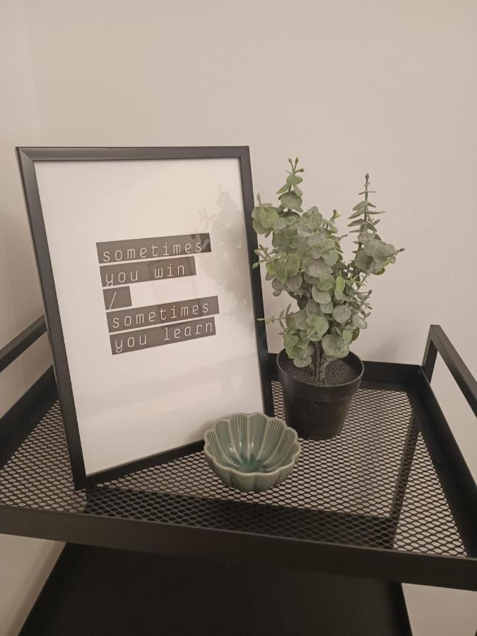 Apartman Simac Okrug Gornji 特罗吉尔 外观 照片